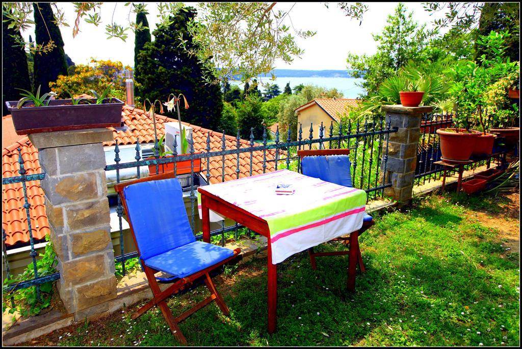 Champagne Apartments Portoroz Vp Exterior photo